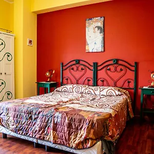 https://casa-vacanze-sole-milazzo.sicilyhotelsitaly.net