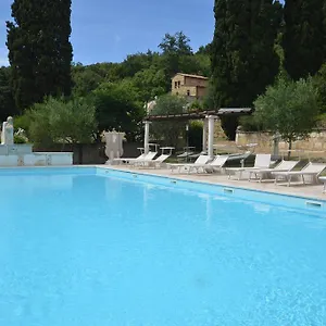https://villa-le-querciolaie.it-tuscanyhotel.com