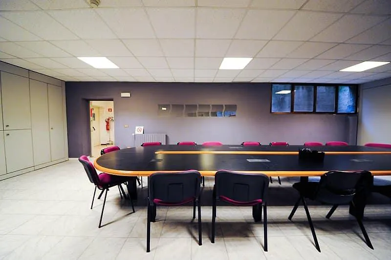 Hotel Brianza Calderara di Reno 3*,