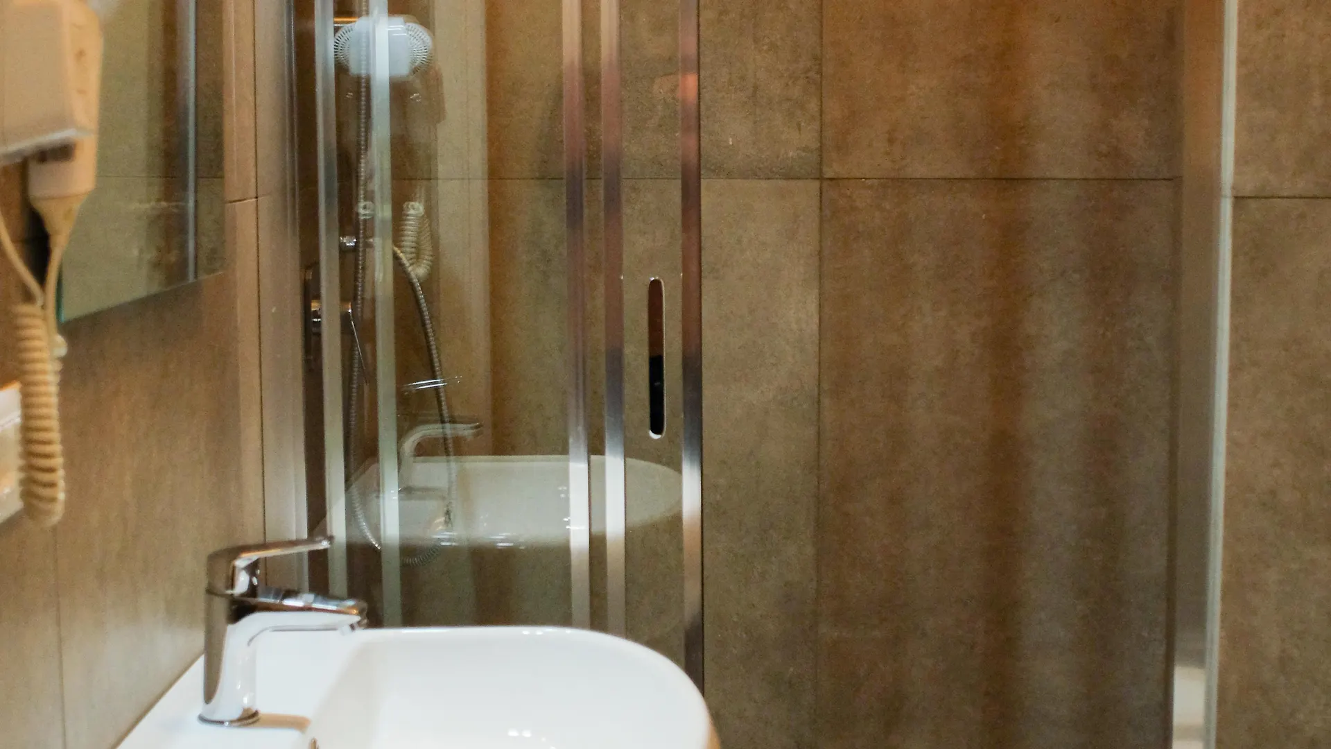 Hotel Brianza Calderara di Reno